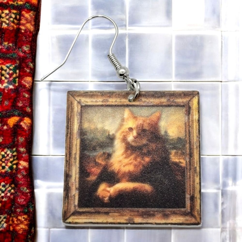 Mona Lisa Cat Famous Oil Painting Earrings Dangle Pierced Ears Jewelry